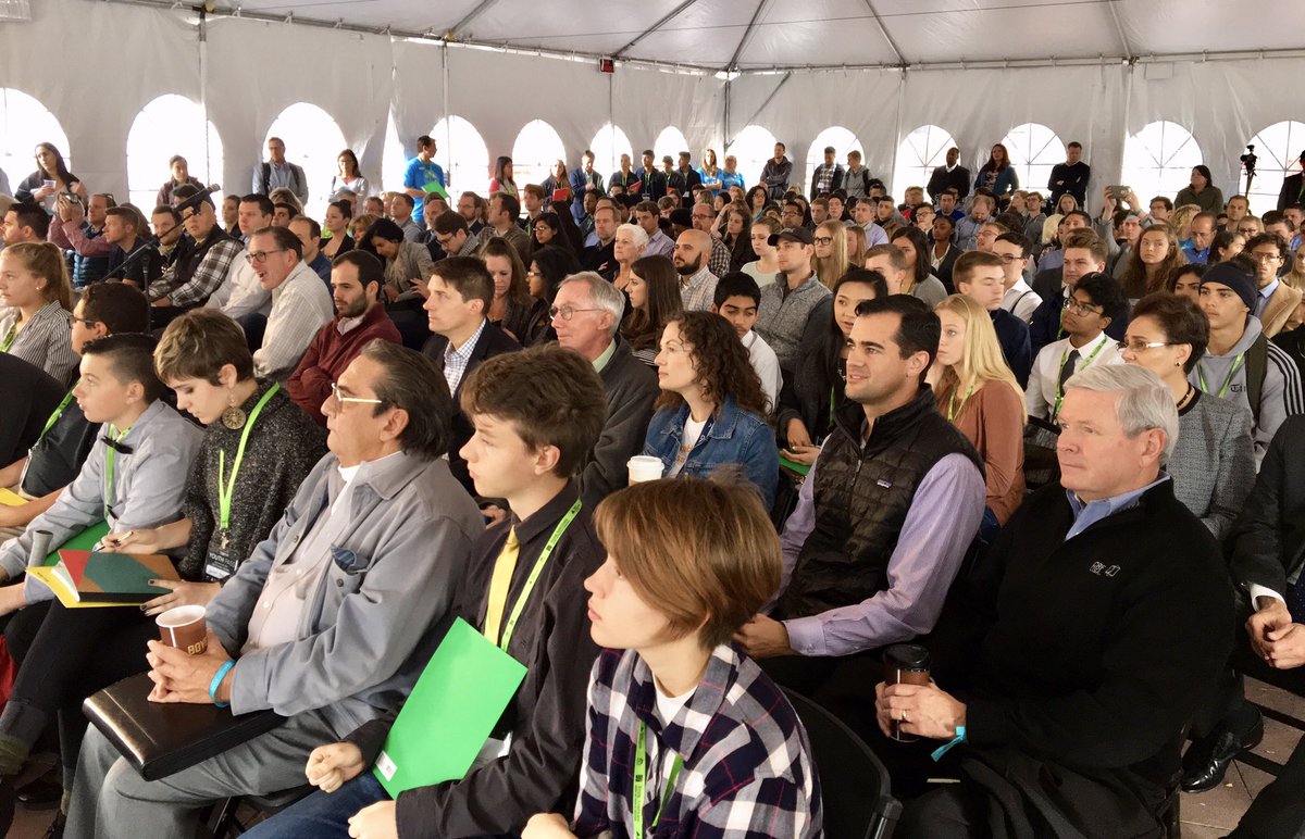 #DENStartupWeek
