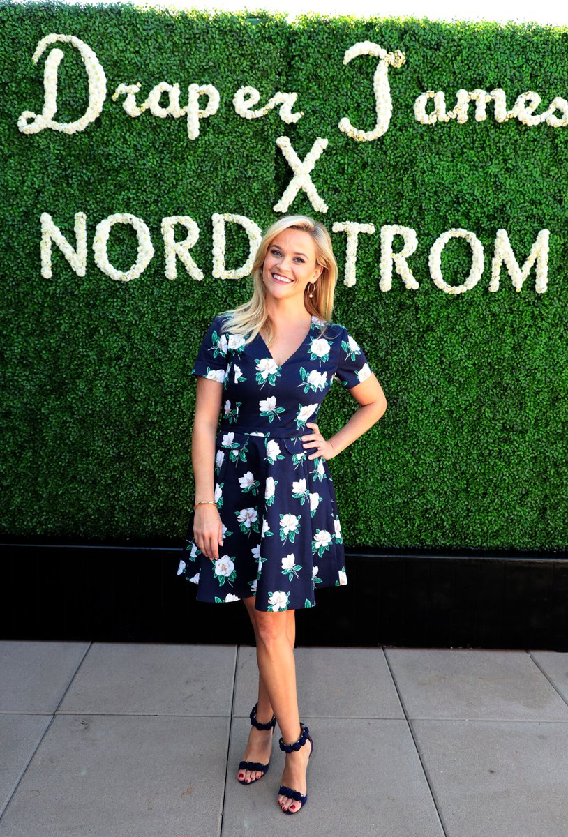 Had such an amazing time at @Nordstrom South Coast Plaza celebrating the @DraperJames Fall Collection! ???????????? https://t.co/GlfRkAJWpW