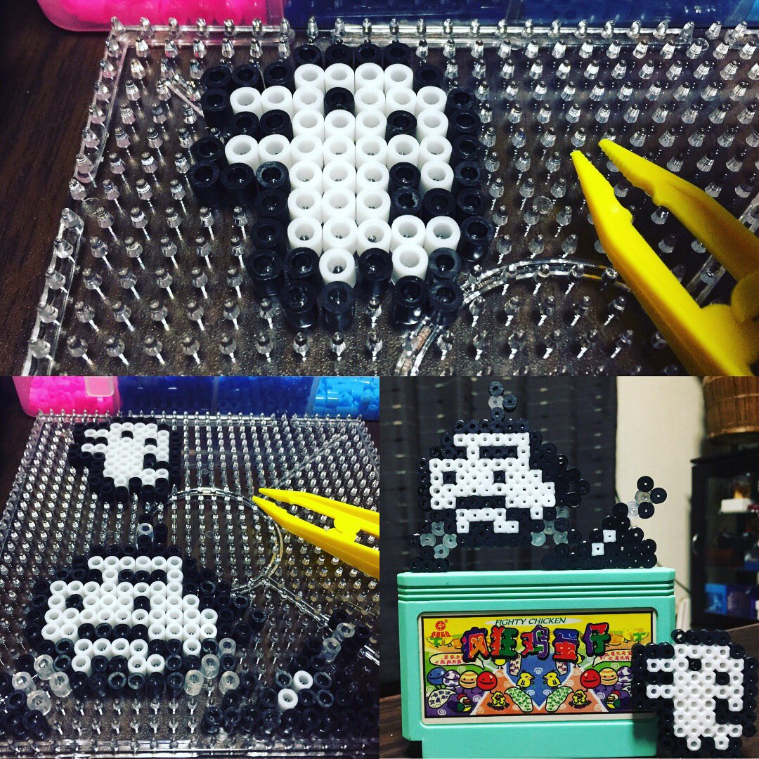 仕事から家に帰って来て今夜もアイロンビーズ作成。24体目は初代たまごっちの登場キャラの中から、くちぱっち。25体目はおや 仕事から家に帰って来て今夜もアイロンビーズ作成。24体目は初代たまごっちの登場キャラの中から、くちぱっち。25体目はおや