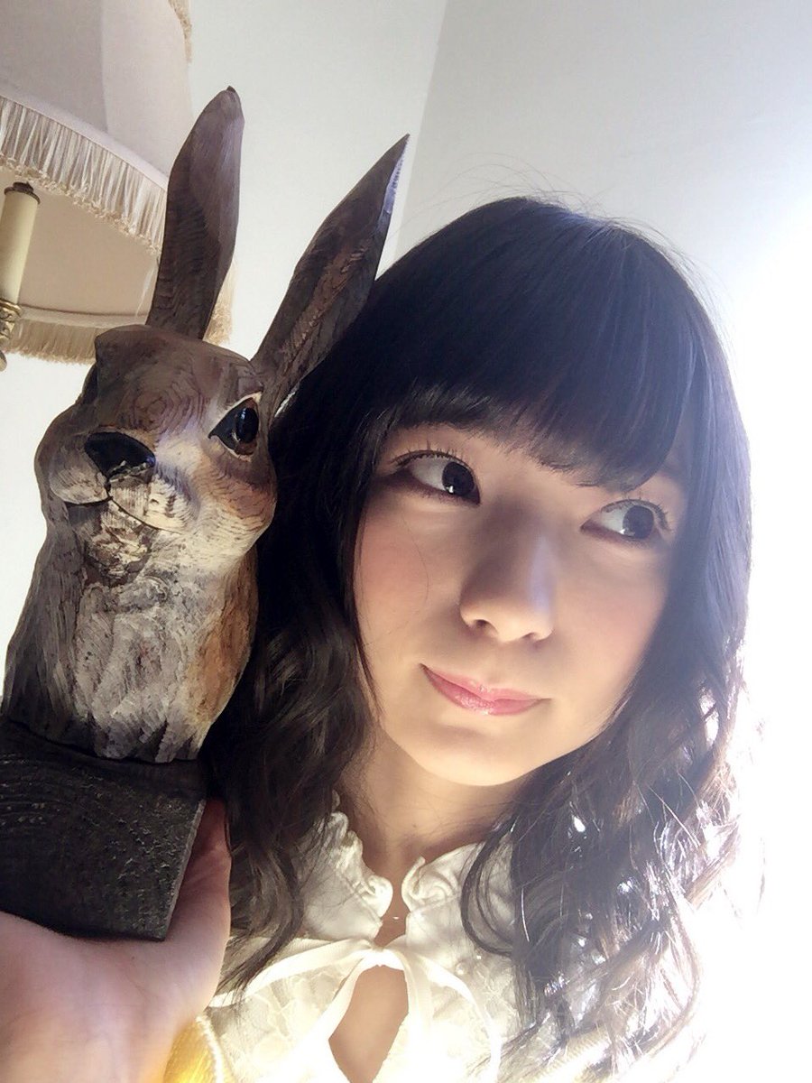 今日は暑かった🌞みなさま三連休はいかがお過ごしでしたか?私は季節の変わり目ということで、夜な夜な衣替えと荷物整理。もう懐 今日は暑かった🌞みなさま三連休はいかがお過ごしでしたか?私は季節の変わり目ということで、夜な夜な衣替えと荷物整理。もう懐