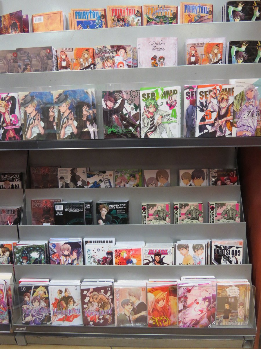 ポーランドの某書店の漫画コーナーでズバリ『Otaku』と言う雑誌が有ったので買ってしまった^^;特集は『坂本ですが?』。 ポーランドの某書店の漫画コーナーでズバリ『Otaku』と言う雑誌が有ったので買ってしまった^^;特集は『坂本ですが?』。