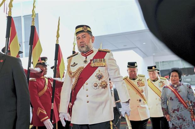 King attends Trooping the Colour ceremony - Nation