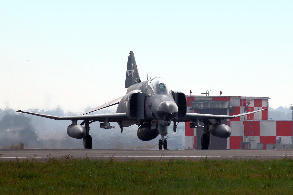 空の日記念。2014年の航空観閲式にて。#f4 #空自 #航空自衛隊 #phantom #ファントム #空の日 空の日記念。2014年の航空観閲式にて。#f4 #空自 #航空自衛隊 #phantom #ファントム #空の日