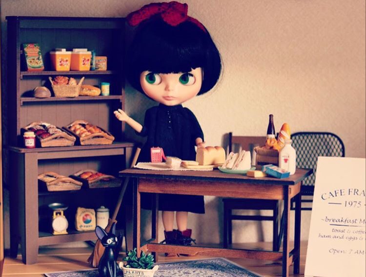 気に入っている3枚(過去pic)⑴ 魔女の宅急便をブライスで。⑵ ジジ⑶ トンボ…w#ブライス #blythe #伝説b 気に入っている3枚(過去pic)⑴ 魔女の宅急便をブライスで。⑵ ジジ⑶ トンボ…w#ブライス #blythe #伝説b