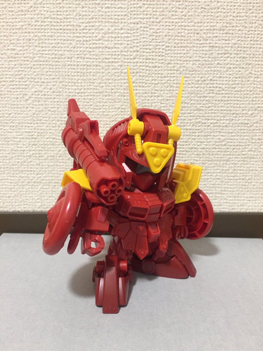 素組み野郎その2。ビルドファイターズからのMSですが、すげぇゴツくて格好良いです。ちなみに色々と作る中で新弟子候補がやっ 素組み野郎その2。ビルドファイターズからのMSですが、すげぇゴツくて格好良いです。ちなみに色々と作る中で新弟子候補がやっ