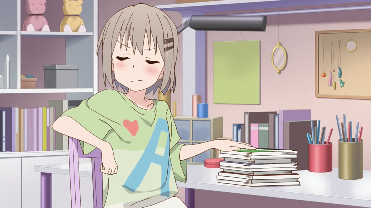 ヤマノススメは変なTシャツ文化に侵略されていないアニメだけどこのTシャツはだいぶ変だと思う。(LOVE AOIか?) ヤマノススメは変なTシャツ文化に侵略されていないアニメだけどこのTシャツはだいぶ変だと思う。(LOVE AOIか?)