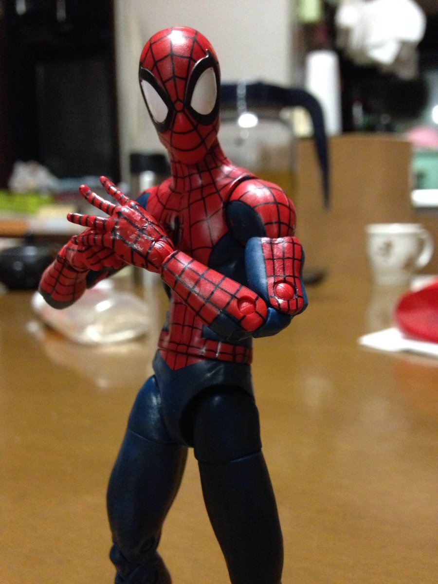 マーベルレジェンドのアルティメットスパイダーマン、左肩が若干硬くて怖いんだけどアニメ調でオリジナルに近いデザインとすっき マーベルレジェンドのアルティメットスパイダーマン、左肩が若干硬くて怖いんだけどアニメ調でオリジナルに近いデザインとすっき