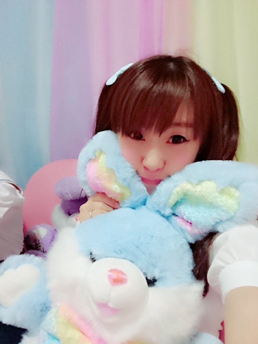 こんばんふゎりぃ⭐さっき可愛いコートを衝動買いしちゃった💗コートにしては6000円とお買い得な割に可愛いいの😍アイカツ! こんばんふゎりぃ⭐さっき可愛いコートを衝動買いしちゃった💗コートにしては6000円とお買い得な割に可愛いいの😍アイカツ!