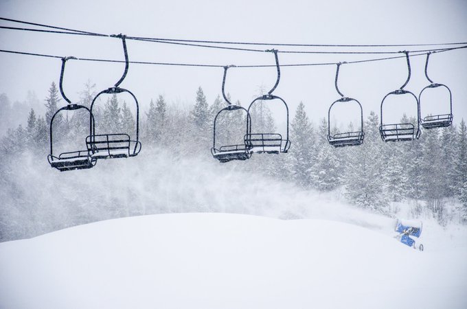 Winter is not a season, it's a celebration! https://t.co/qMAuORUF5t https://t.co/7bzZizSVeV