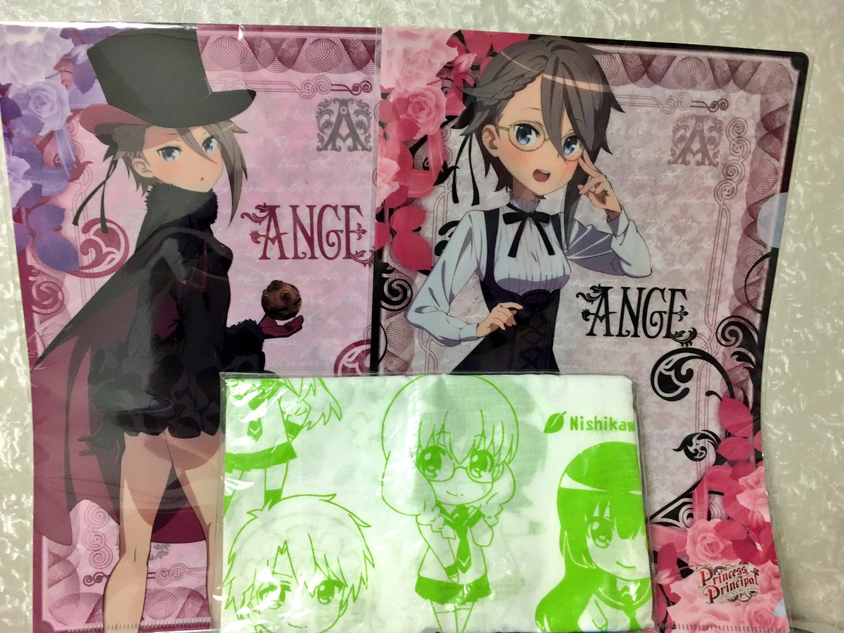 プリンセス・プリンシパルのクリアファイルと、三者三葉の手ぬぐいが届いた。中の人的に、同一人物だな( ^ω^ ) プリンセス・プリンシパルのクリアファイルと、三者三葉の手ぬぐいが届いた。中の人的に、同一人物だな( ^ω^ )