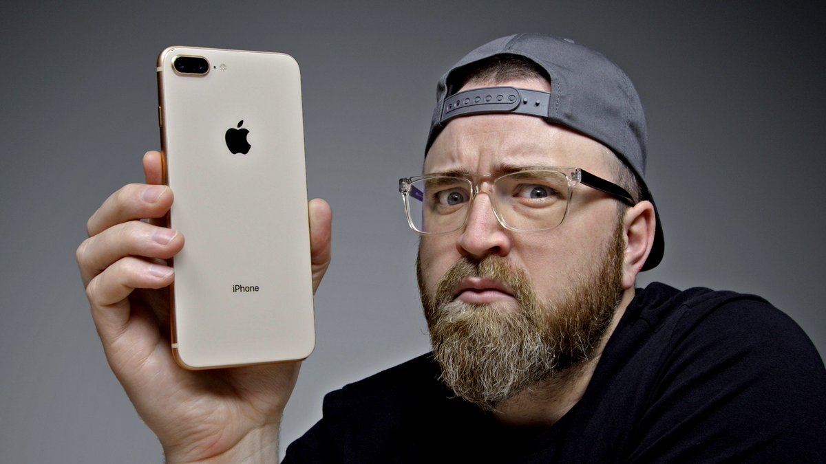 iPhone 8