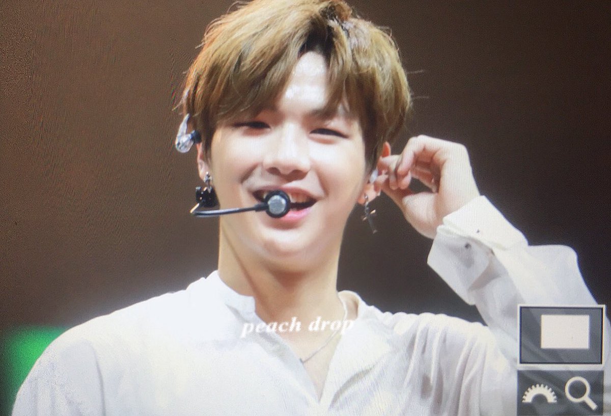 워너원 WANNAONE 강다니엘 소리바다 박지훈 배진영 박우진 peachdrop1210