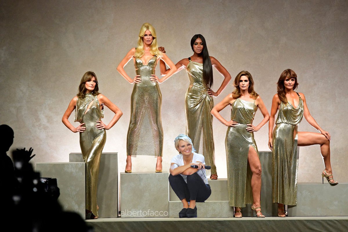 #VersaceSS18