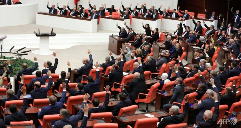 Turkish parliament extends mandate for troops in Iraq, Syria