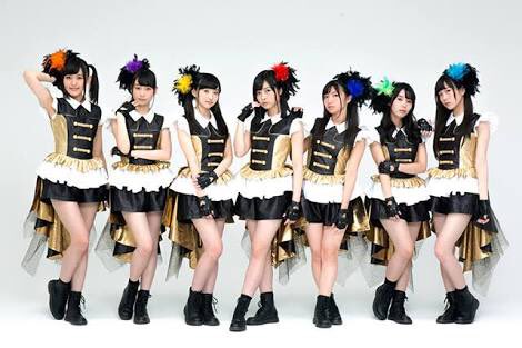 WUGの衣装ってめっちゃかわいくない?すごい好みなんだけど!メンバーカラーの量が程よいんよな〜あと素材と色味も程よい〜! WUGの衣装ってめっちゃかわいくない?すごい好みなんだけど!メンバーカラーの量が程よいんよな〜あと素材と色味も程よい〜!