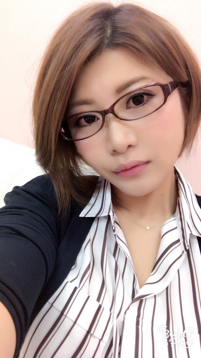 今日はジャスミン様での撮影会😚そろそろ、お引越しする日が迫っててお部屋の整理をしてたり想い出BOX開けたりしてたらグラビ 今日はジャスミン様での撮影会😚そろそろ、お引越しする日が迫っててお部屋の整理をしてたり想い出BOX開けたりしてたらグラビ