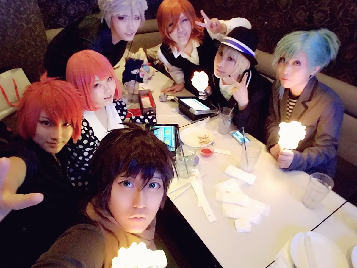 コスカラでーした!!!単体写メ1枚も撮ってないの今気付いた!!!久々のセシルちゃんでした( ˇωˇ )楽しかったね……騒 コスカラでーした!!!単体写メ1枚も撮ってないの今気付いた!!!久々のセシルちゃんでした( ˇωˇ )楽しかったね……騒