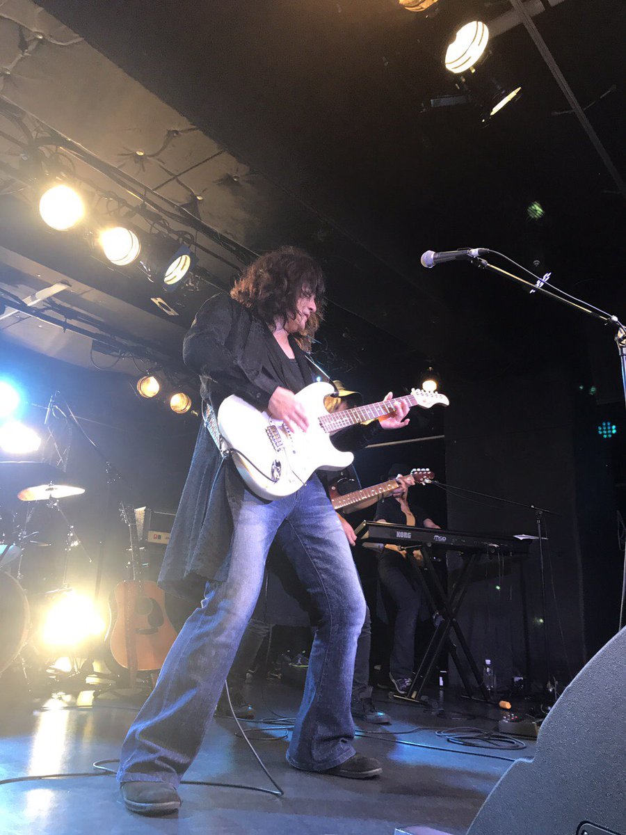 今日は心斎橋SUNHALLで「DAMEやねん」に出演してきました。出演者のみなさん、そして来てくれたお客さん、ありがとう 今日は心斎橋SUNHALLで「DAMEやねん」に出演してきました。出演者のみなさん、そして来てくれたお客さん、ありがとう