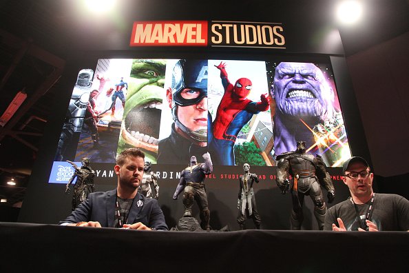 DCの『ジャスティス・リーグ』とマーベルの『アベンジャーズ』を比べてみた その1 #AXNJapan #海外ドラマ DCの『ジャスティス・リーグ』とマーベルの『アベンジャーズ』を比べてみた その1 #AXNJapan #海外ドラマ