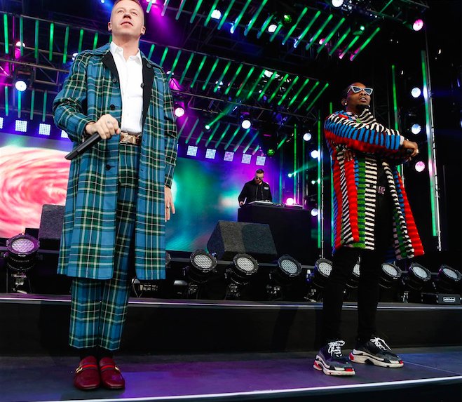 RT @Missinfo: Watch @macklemore and @OffsetYRN perform 