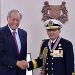 Brunei navy chief receives military award from Singapore
