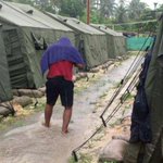 Australia offers to move PNG refugees to Nauru