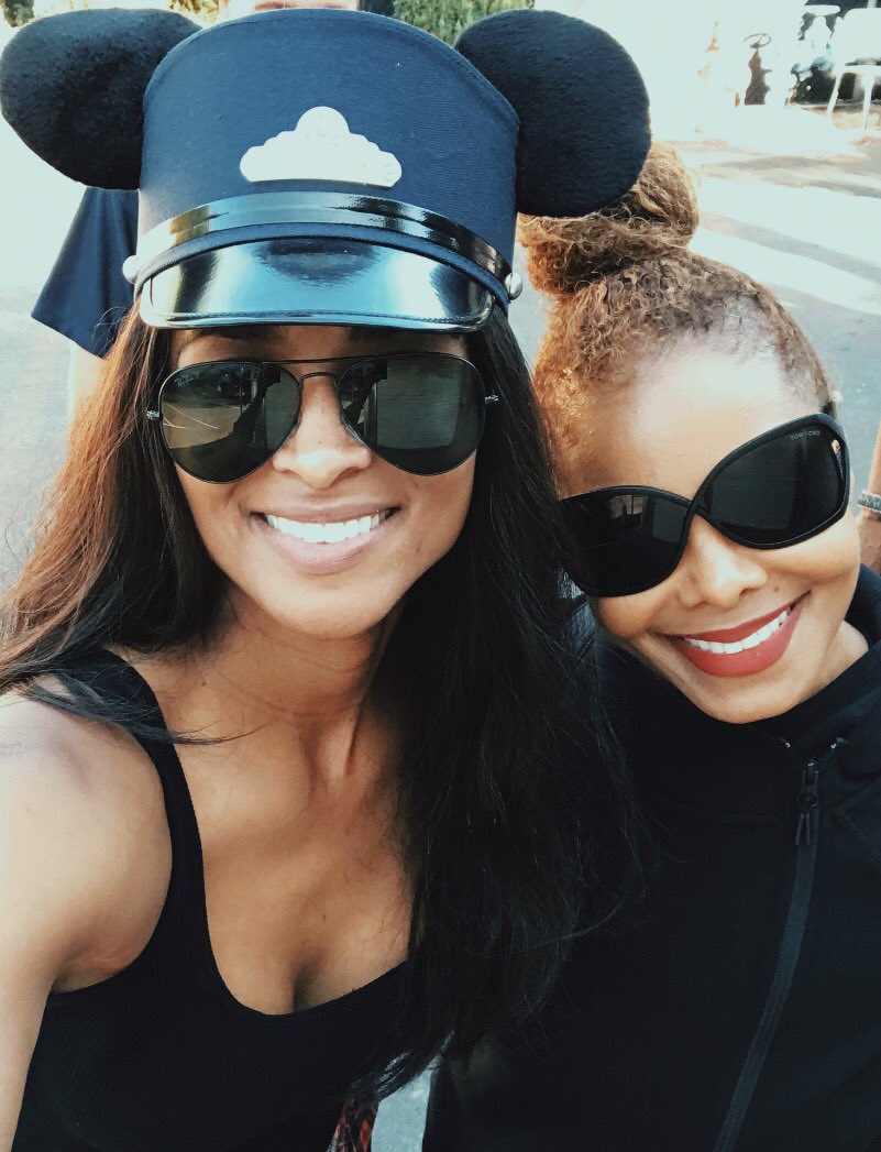 Love You @JanetJackson❤️ #FunTimes https://t.co/Tj9iTvjT1G