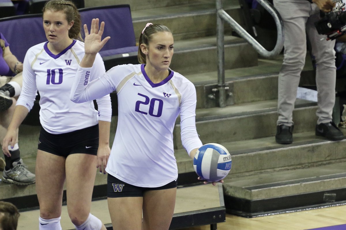 #PointHuskies