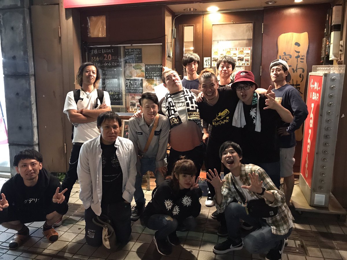 昨日のラーメンるるも20周年イベント、誘ってくれた聖さんはじめるるもTHE BAND、ご一緒してくれた3SET-BOB、 昨日のラーメンるるも20周年イベント、誘ってくれた聖さんはじめるるもTHE BAND、ご一緒してくれた3SET-BOB、