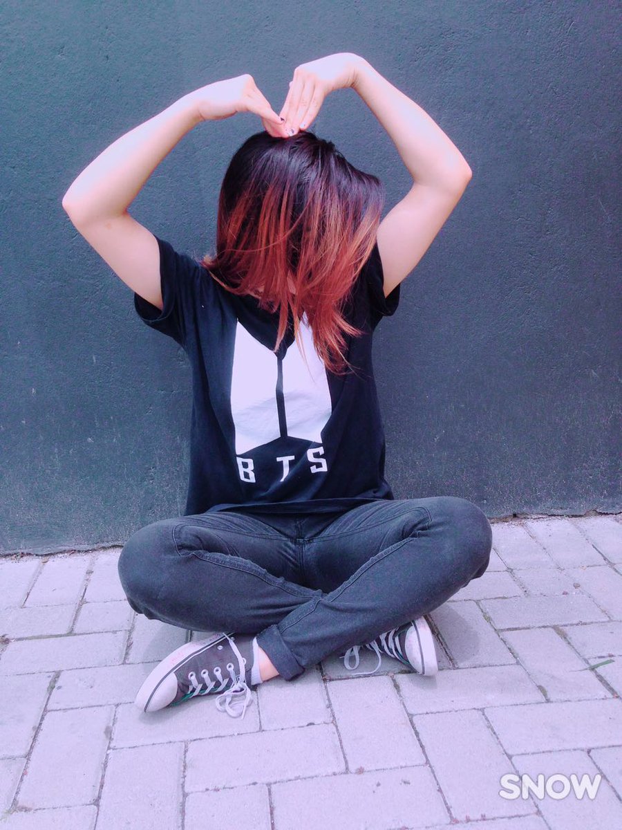 #ARMYSelcaDay