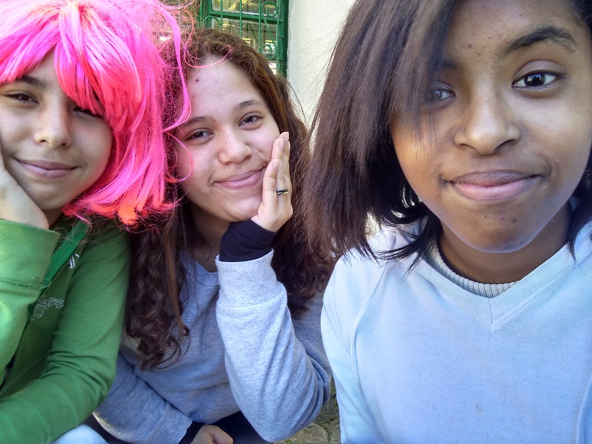 #ARMYSelcaDay