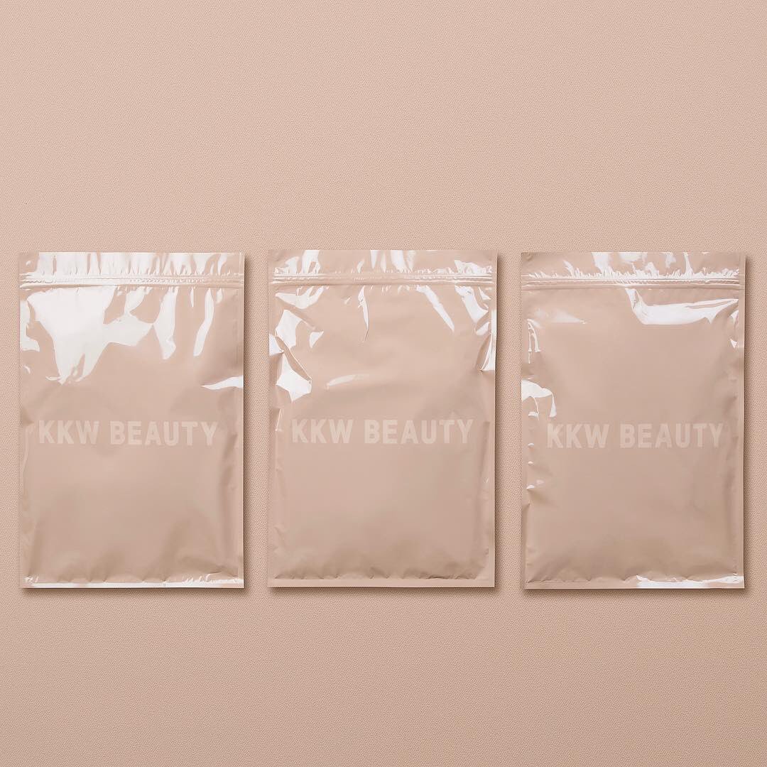 RT @kkwbeauty: All about the packaging. https://t.co/32qaKbs5YG https://t.co/zklKdMMbeq
