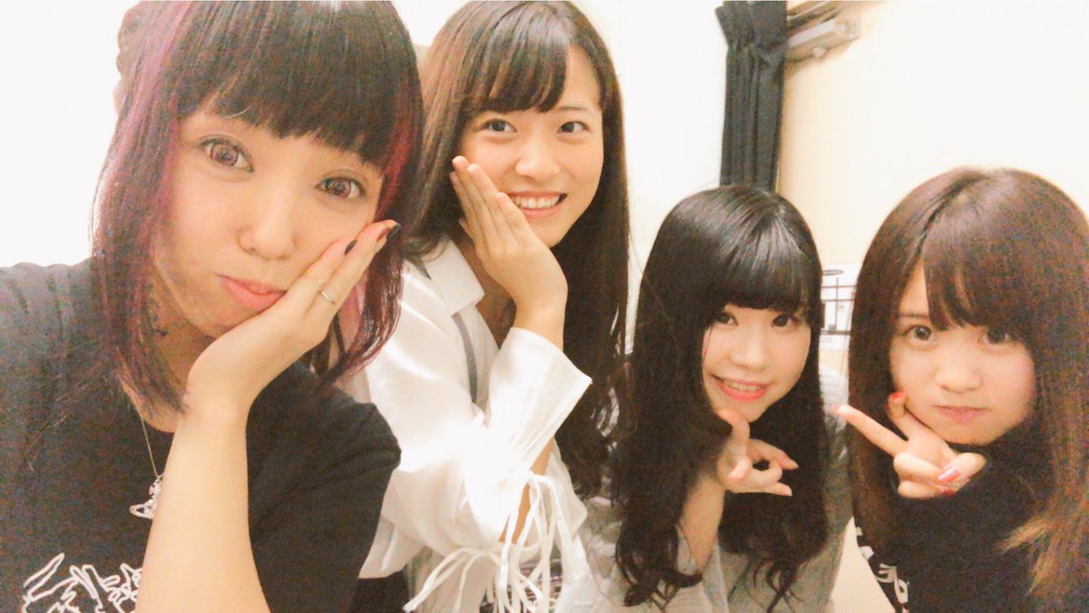 ( ´ ▽ ` )ノ今日はゆっくりしたよ。目の三重がが治った!(笑)昨日は全員と写真は撮り切れなかったけど、仲間がたくさ ( ´ ▽ ` )ノ今日はゆっくりしたよ。目の三重がが治った!(笑)昨日は全員と写真は撮り切れなかったけど、仲間がたくさ