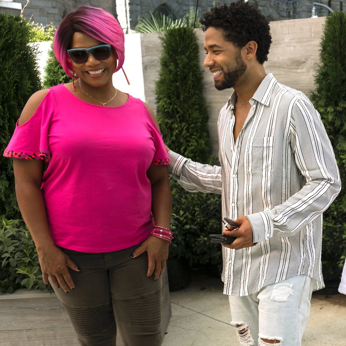 It's #WorldSmileDay, here's to loving what you do ???? @JussieSmollett #STAR #EMPIRE https://t.co/6Cxn1R1QWb
