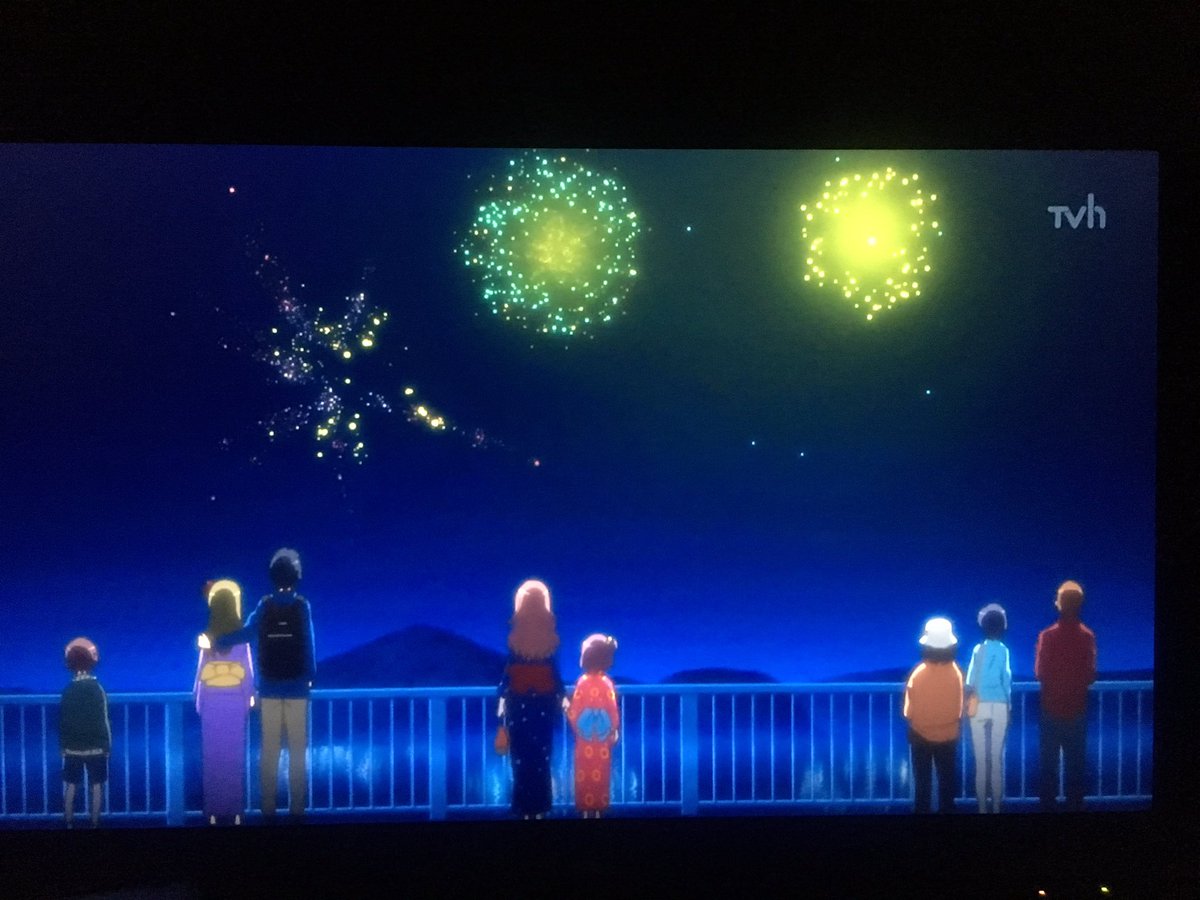 今日2017年10月8日は『天体のメソッド』5話の回想で乃々香と母・花織が霧弥湖畔で秋祭りの花火を見てからちょうど10年 今日2017年10月8日は『天体のメソッド』5話の回想で乃々香と母・花織が霧弥湖畔で秋祭りの花火を見てからちょうど10年