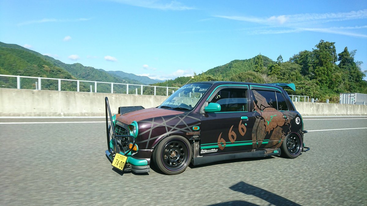 この度、マブラヴ(系統)の痛車になりました( ˘ω˘ )わかる人にはわかる仕様です。#マブラヴ #アージュ #オルタネイ この度、マブラヴ(系統)の痛車になりました( ˘ω˘ )わかる人にはわかる仕様です。#マブラヴ #アージュ #オルタネイ