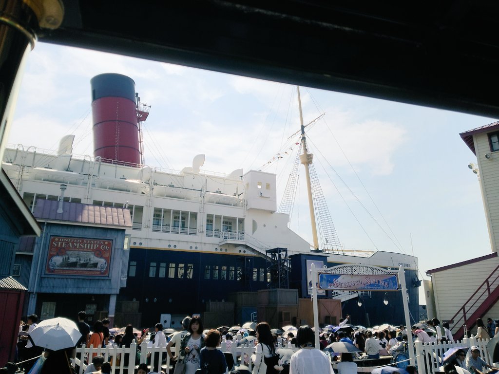 ディズニーシーはアメリカエリアが20世紀初頭ですごい91Days!船…10話だ車…レトロぉ!橋…ローレスの橋だ!ヴォルペ ディズニーシーはアメリカエリアが20世紀初頭ですごい91Days!船…10話だ車…レトロぉ!橋…ローレスの橋だ!ヴォルペ
