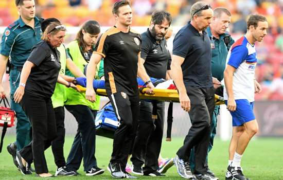 A-League Review: Vargas injury mars Newcastle Jets win, late winner gives Perth Glory first victory