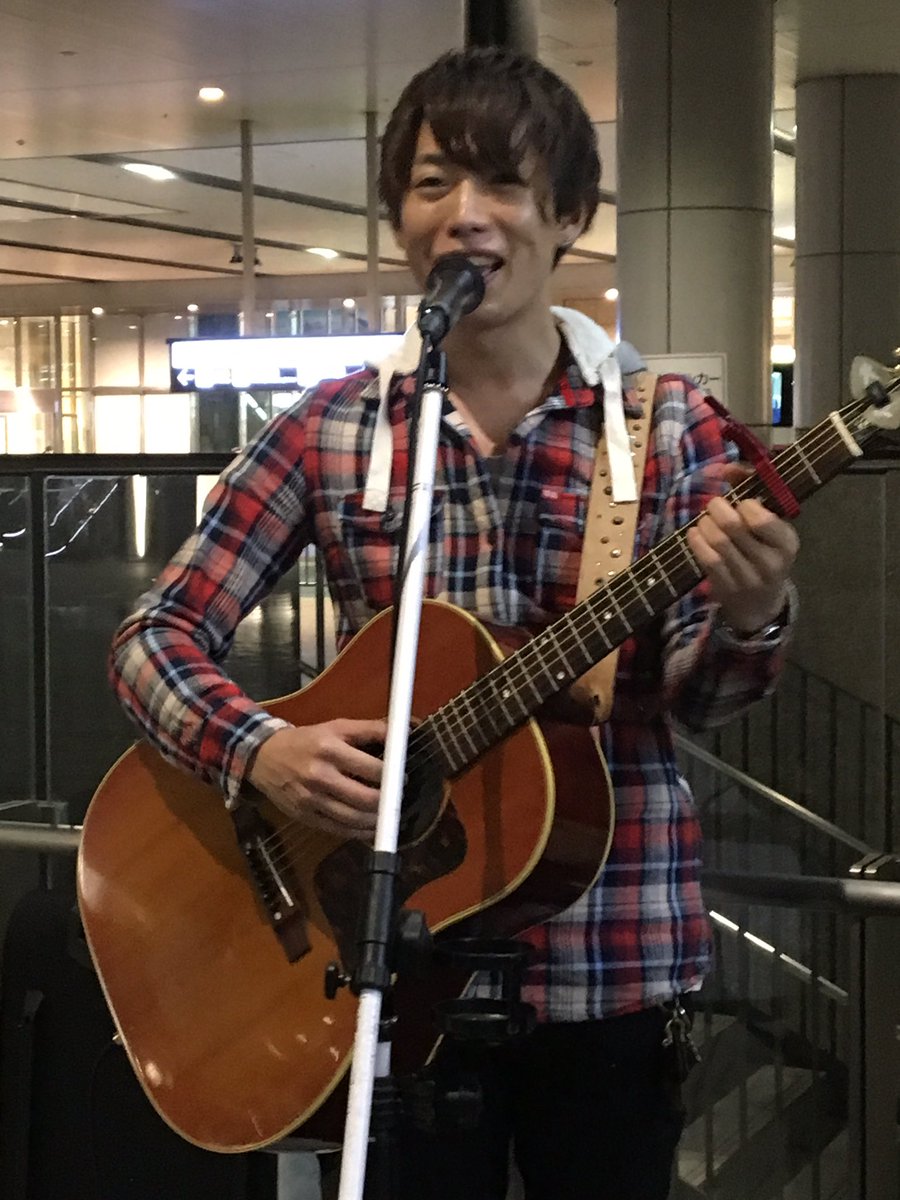 信政誠さん本日グランフロント大阪 大階段下(A)18:00〜21:00信政誠/作人/大橋タカシ1ステージアゲハ蝶頼りない 信政誠さん本日グランフロント大阪 大階段下(A)18:00〜21:00信政誠/作人/大橋タカシ1ステージアゲハ蝶頼りない