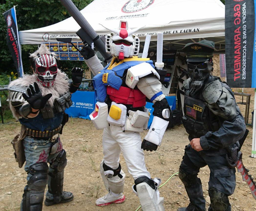 チェンサバにて生ガンダムさんとスリーショット‼️アムロまで内部に乗っていてとても素晴らしい出来で、驚きました🎵また、他の チェンサバにて生ガンダムさんとスリーショット‼️アムロまで内部に乗っていてとても素晴らしい出来で、驚きました🎵また、他の