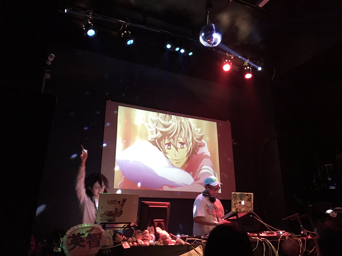 前回のキスプリから『枕男子』が再熱してて、Y△BEさんのターンで流れた時に連写しまくったんだけど、どれもこれも見事にお顔 前回のキスプリから『枕男子』が再熱してて、Y△BEさんのターンで流れた時に連写しまくったんだけど、どれもこれも見事にお顔