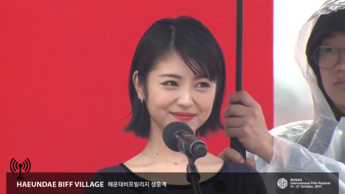君の傘をさしたい#浜辺美波 #キミスイ#君の膵臓をたべたい#釜山国際映画祭 君の傘をさしたい#浜辺美波 #キミスイ#君の膵臓をたべたい#釜山国際映画祭