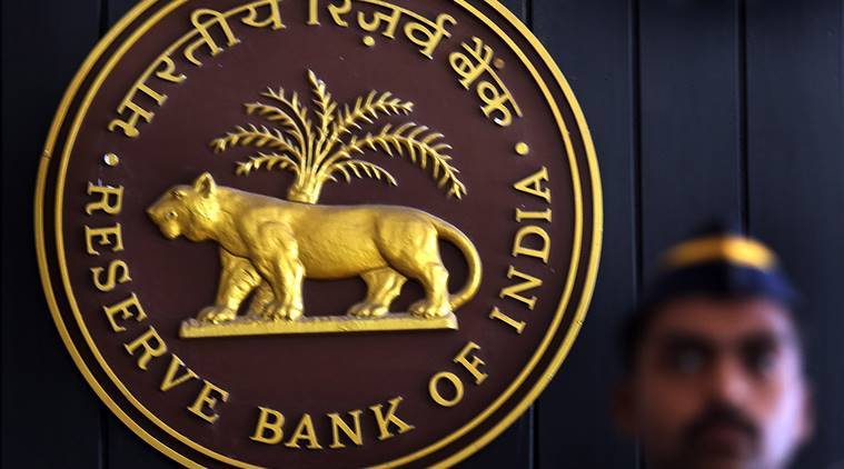 RBI refuses to share details on clean India mission logo on new currency notes