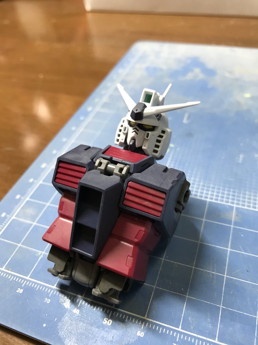 メカトロウィーゴは、塗装が完了して乾燥中なので、次のキットに手を出しました。サンダーボルト版MGフルアーマーガンダム!さ メカトロウィーゴは、塗装が完了して乾燥中なので、次のキットに手を出しました。サンダーボルト版MGフルアーマーガンダム!さ