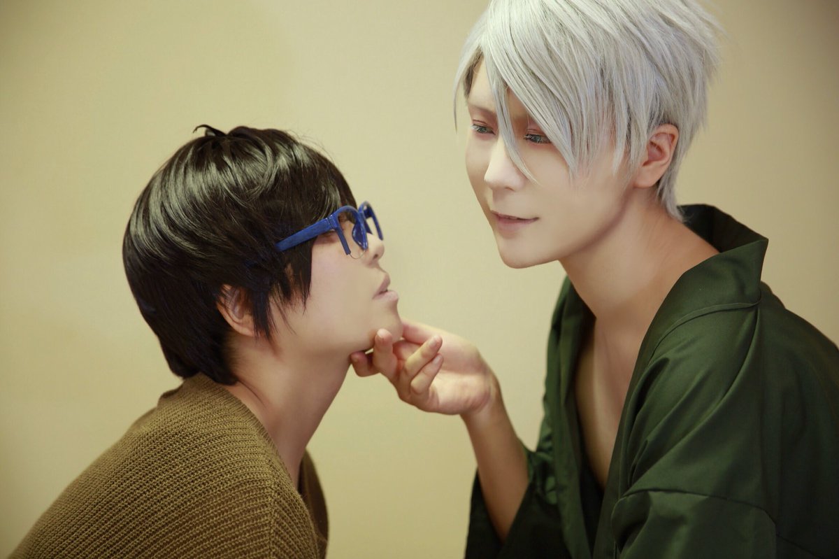 【コスプレ】ユーリ!!! on ICE「勇利、君のことを何でも教えてくれ…」勇利.颯羅さん ヴィクトル.舞p.がんたろう 【コスプレ】ユーリ!!! on ICE「勇利、君のことを何でも教えてくれ…」勇利.颯羅さん ヴィクトル.舞p.がんたろう