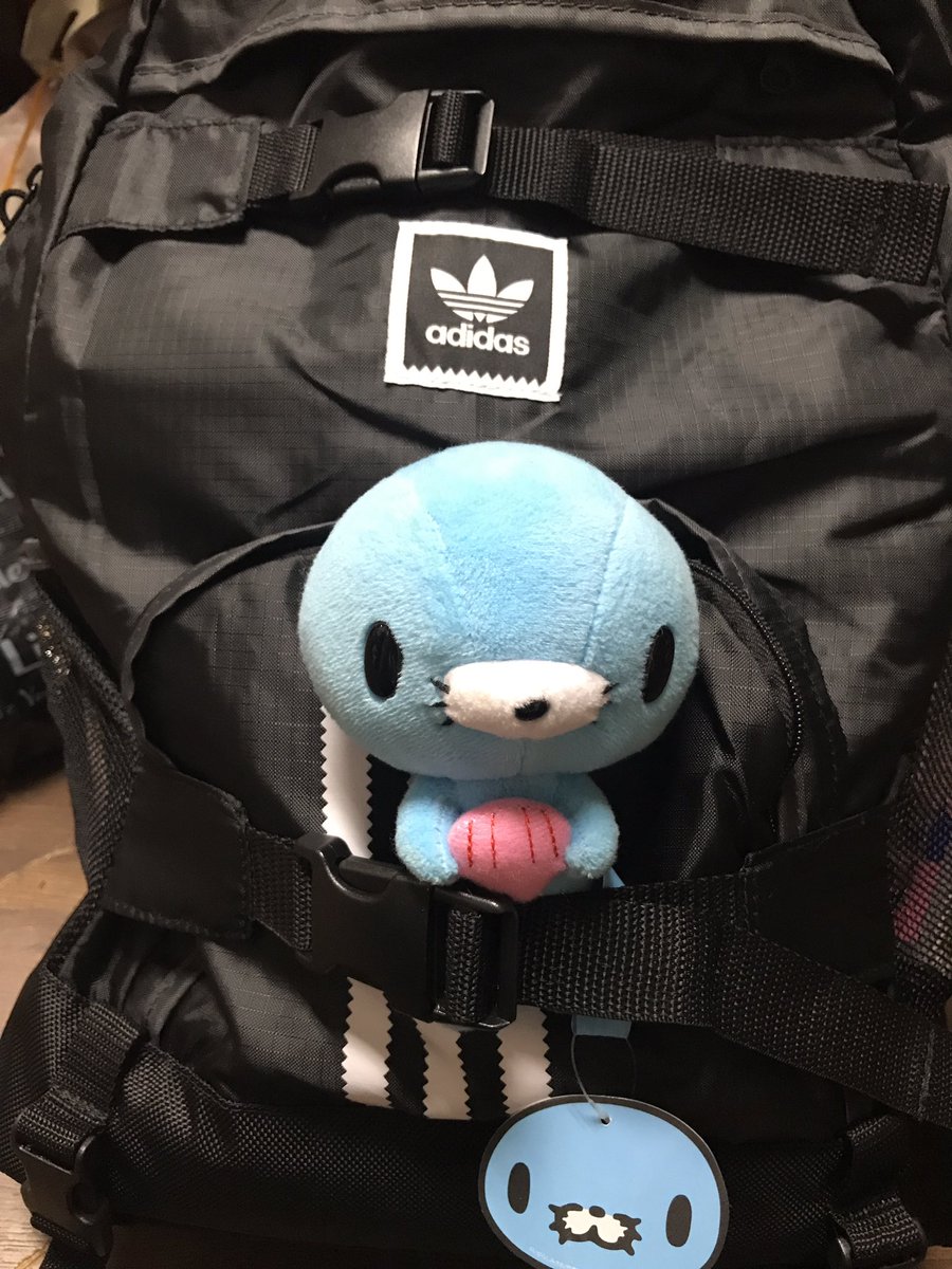 今日は遅くなっちゃったけどお兄ちゃんのお誕生日お祝いしたよ(*´꒳`*)!誕生日プレゼント喜んでくれてよかった♡リュック 今日は遅くなっちゃったけどお兄ちゃんのお誕生日お祝いしたよ(*´꒳`*)!誕生日プレゼント喜んでくれてよかった♡リュック