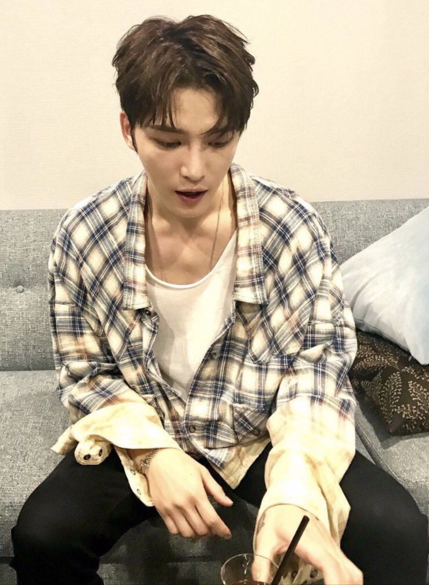 ジェジュン おはよ~♡インスタlive保存後からでも見れて嬉しいありがとうドリフェスまであと8日🙌色々忙しいのかな… ジェジュン おはよ~♡インスタlive保存後からでも見れて嬉しいありがとうドリフェスまであと8日🙌色々忙しいのかな…