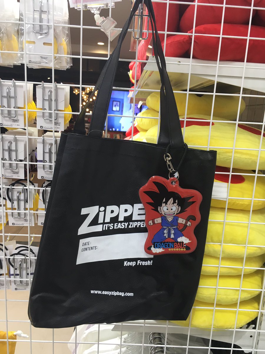 🐵商品紹介🐵ドラゴンボール×サンキューマートのパスケースが再入荷しました😬付けてるだけでも可愛いですよ🌈他にもドラゴンボ 🐵商品紹介🐵ドラゴンボール×サンキューマートのパスケースが再入荷しました😬付けてるだけでも可愛いですよ🌈他にもドラゴンボ