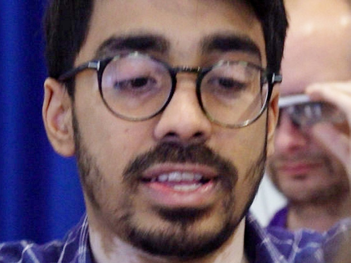 Charity worker ‘murdered for his iPhone’ by moped riders in west London