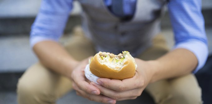 Menulog removes restaurant after fiery text message exchange over customer’s burger order